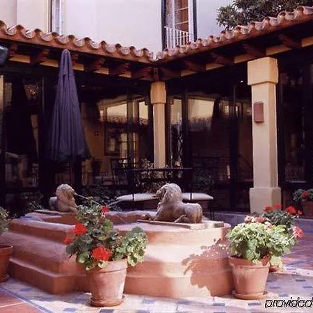 Cortijo La Reina *
