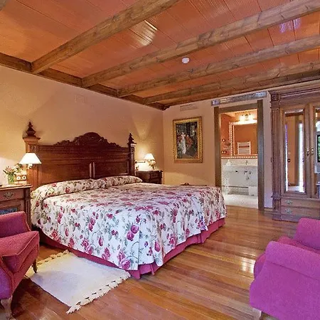 Country house Cortijo La Reina *